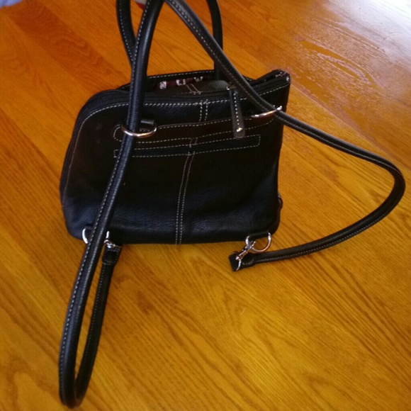 clarks leather backpack